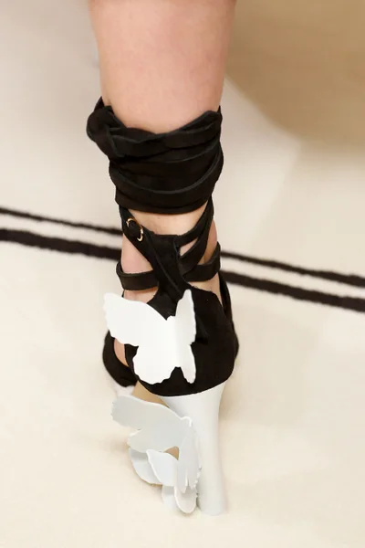 Look 10